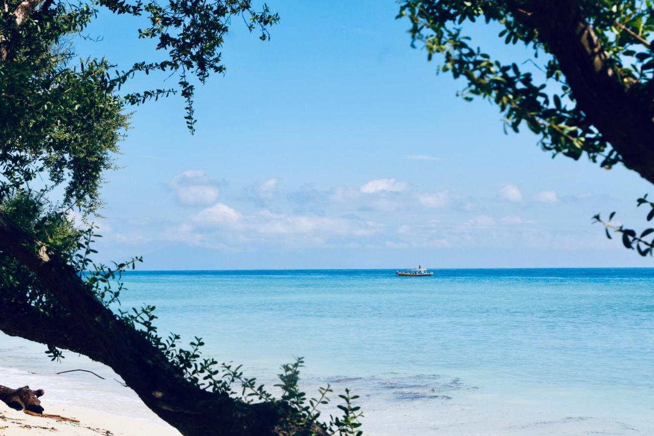 Villa Sunset Beach Gili Trawangan Exterior foto